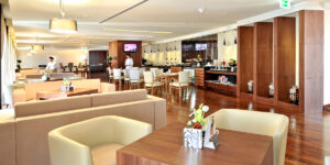 Millennium Plaza Hotel Lounge In Dubai